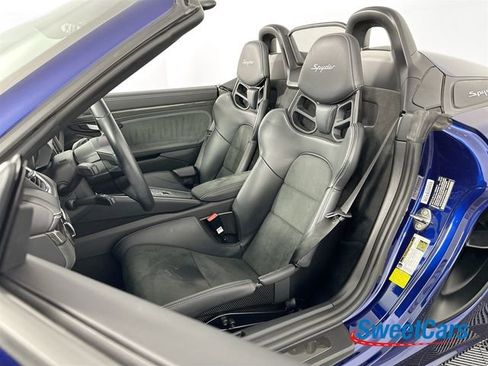 Used 2023 Porsche 718 Boxster Spyder RWD image 19