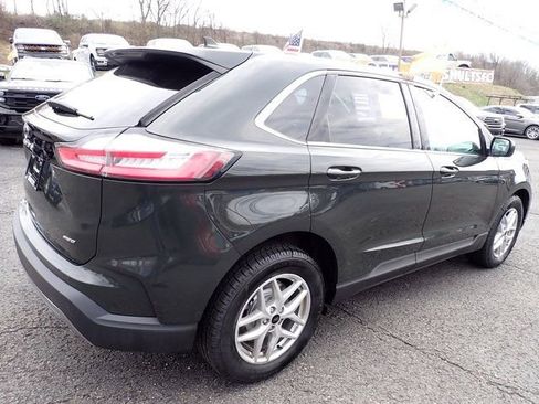 Certified 2023 Ford Edge SEL w/ Convenience Package AWD/4WD image 9