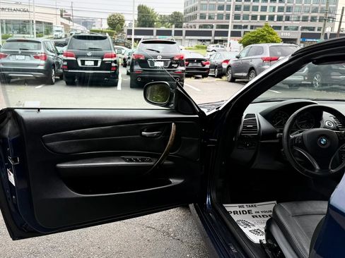 Used 2011 BMW 128i Convertible RWD image 16