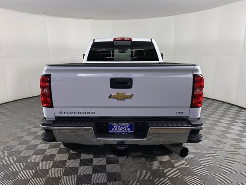 Used 2019 Chevrolet Silverado 3500 LTZ image 9