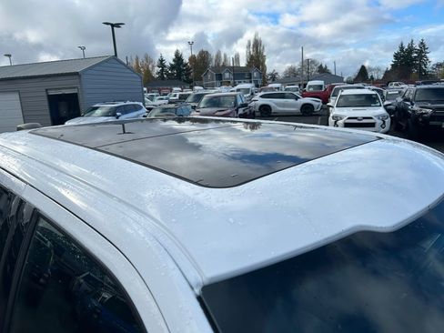 Used 2022 Ford F150 XLT w/ Equipment Group 302A High image 28