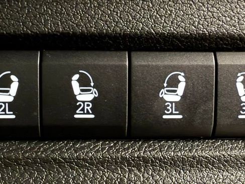 Used 2023 Jeep Grand Cherokee L Summit w/ Advanced Protech Group IV image 14