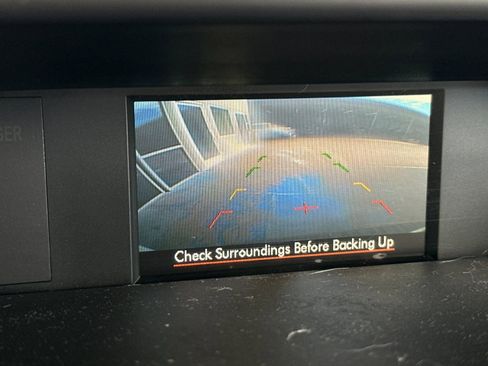 Used 2015 Subaru Forester 2.5i Premium w/ Popular Package #2 AWD/4WD image 18