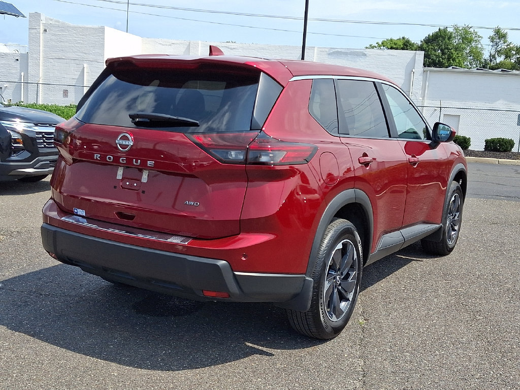Used 2026 Nissan Rogue SV AWD/4WD image 11