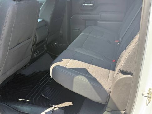Used 2023 Chevrolet Silverado 1500 Custom AWD/4WD image 17