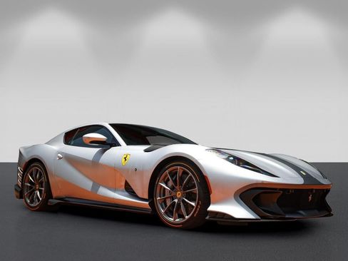 Certified 2023 Ferrari 812 Competizione RWD image 41