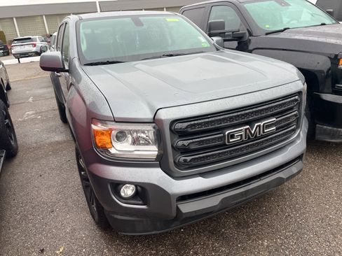 Used 2020 GMC Canyon SLE w/ Elevation Edition image 19
