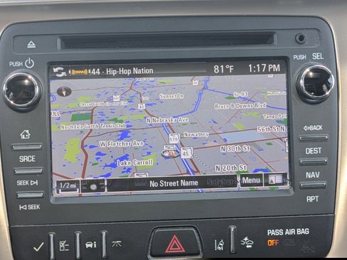 Used 2015 GMC Acadia Denali image 25