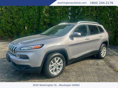 Used 2018 Jeep Cherokee Latitude w/ Cold Weather Group