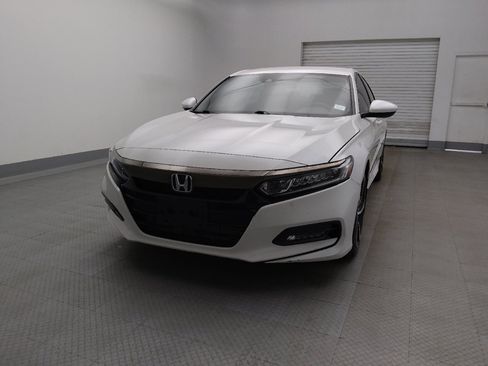 Used 2019 Honda Accord Sport image 15