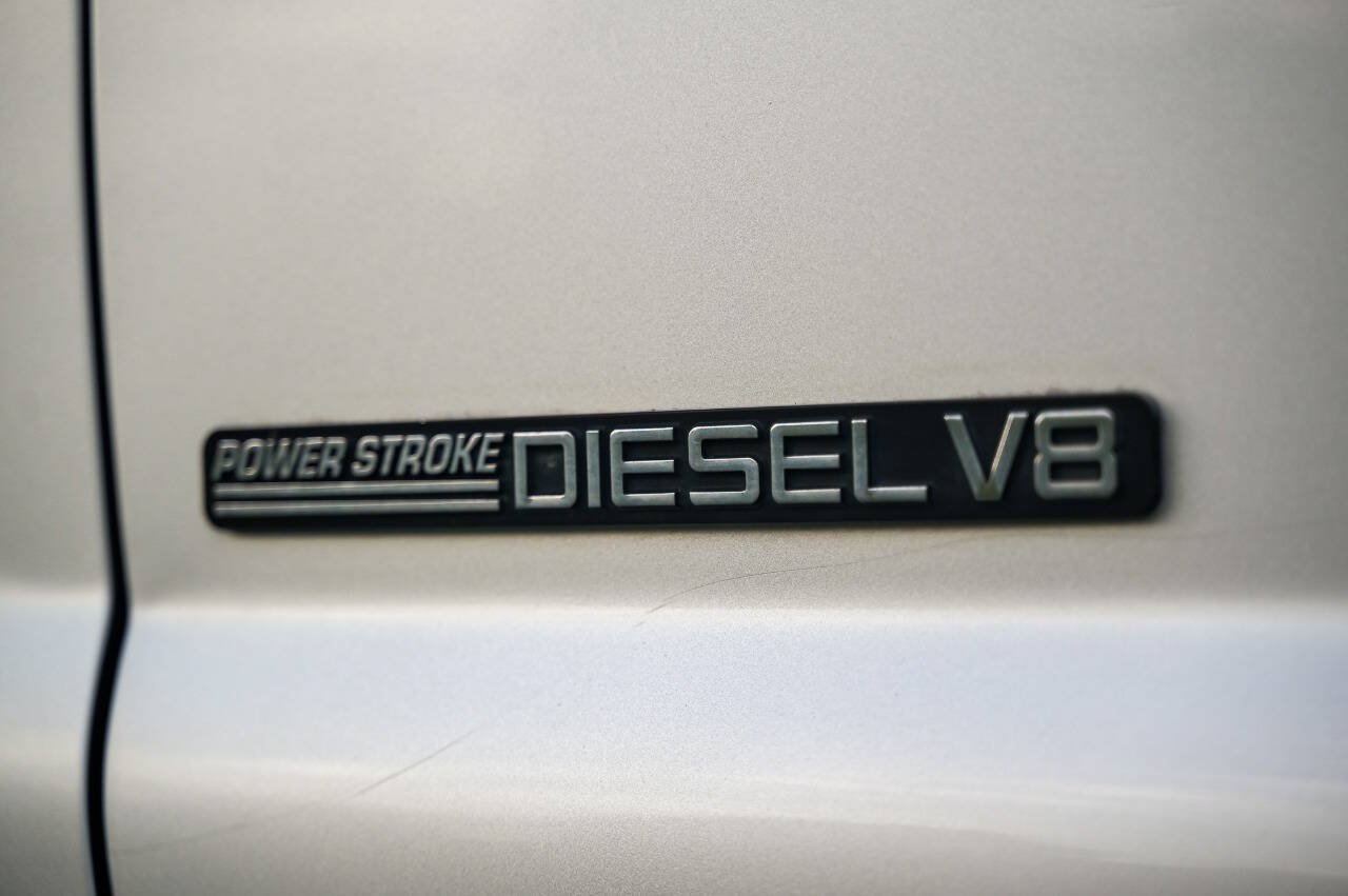 Used 2001 Ford F350 XLT AWD/4WD image 17