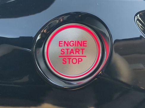 New 2026 Acura MDX Base image 25