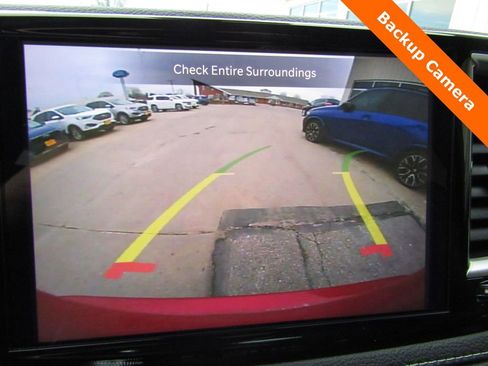 New 2026 Chrysler Pacifica Select w/ S Appearance Package image 16