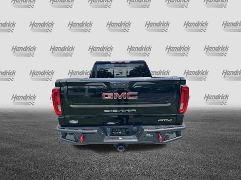 Used 2023 GMC Sierra 1500 AT4 w/ AT4 Premium Package AWD/4WD image 9