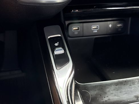 Used 2021 Kia Sorento SX FWD image 31