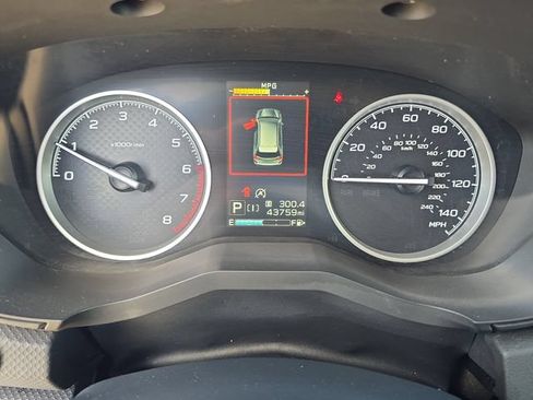 Used 2020 Subaru Forester Premium w/ Popular Package #1 AWD/4WD image 26