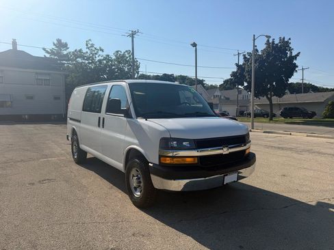 Used 2024 Chevrolet Express 2500 w/ Driver Convenience Package RWD image 1