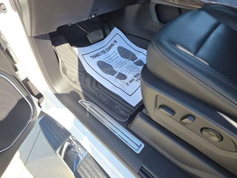 Used 2024 Chevrolet Silverado 1500 LTZ image 22