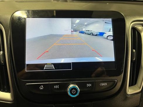 Used 2024 Chevrolet Malibu LT FWD image 28