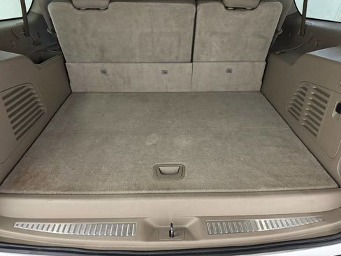 Used 2015 Chevrolet Suburban LTZ image 71