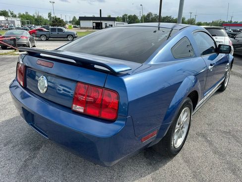 Used 2006 Ford Mustang Coupe RWD image 24