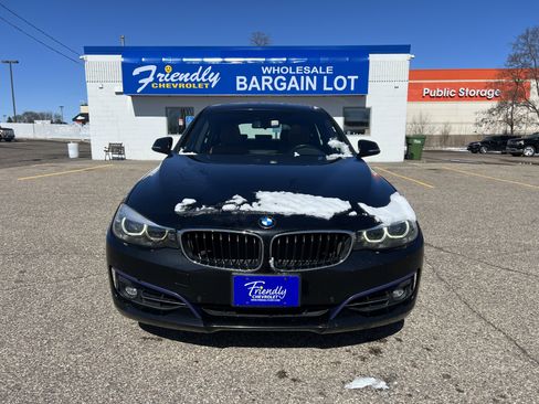Used 2017 BMW 330i Gran Turismo xDrive image 3