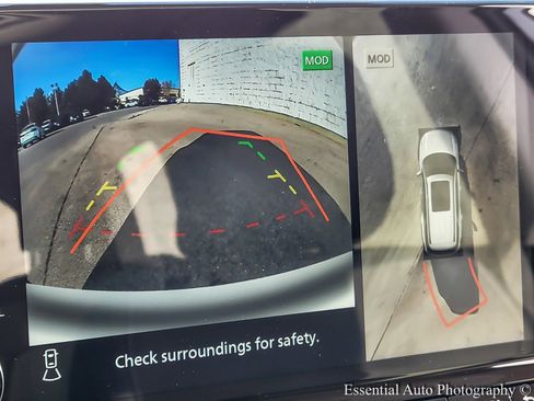 New 2025 Nissan Pathfinder Platinum image 16