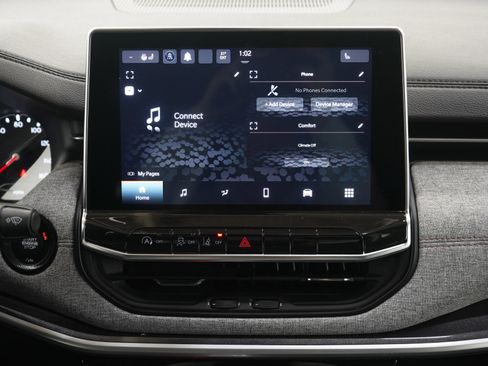 Used 2022 Jeep Compass Latitude image 14