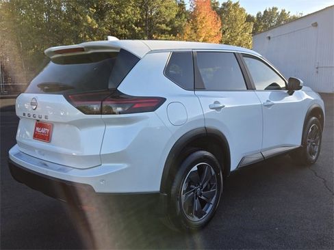 New 2026 Nissan Rogue SV w/ Cold Weather Package image 3