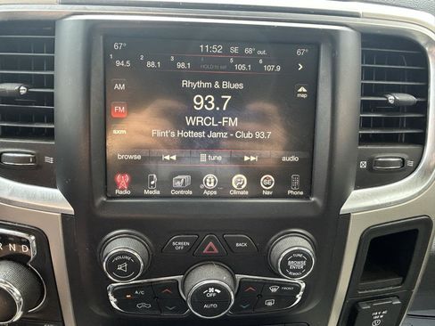 Used 2015 RAM 1500 Big Horn AWD/4WD image 21
