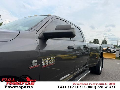 Used 2018 RAM 3500 Tradesman w/ Chrome Appearance Group AWD/4WD image 5