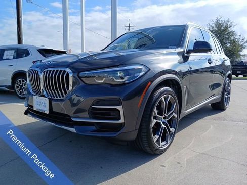 Used 2023 BMW X5 xDrive40i w/ Premium Package image 3
