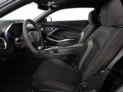Used 2019 Chevrolet Camaro LT w/ 1LE Track Performance Package RWD image 14