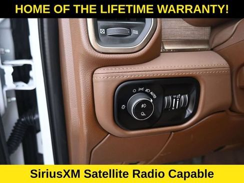 Used 2022 RAM 3500 Limited AWD/4WD image 32