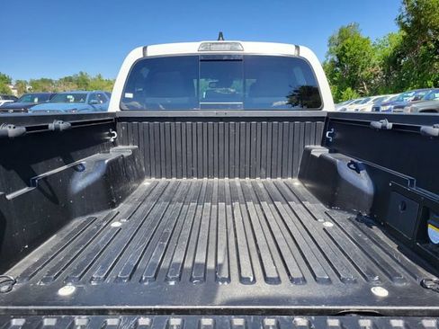 Used 2023 Toyota Tacoma TRD Off-Road w/ Technology Package AWD/4WD image 26