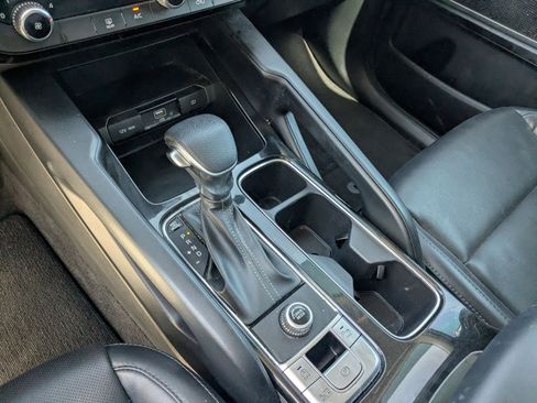 Used 2020 Kia Telluride LX image 18