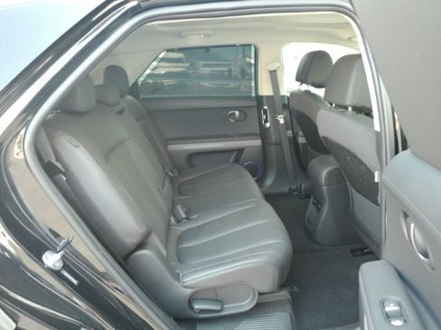 Used 2025 Hyundai Ioniq 5 Limited RWD image 26