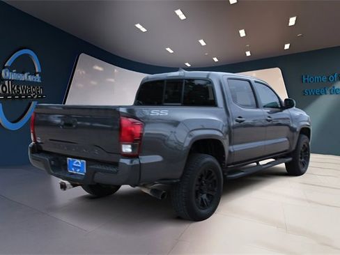Used 2019 Toyota Tacoma SR image 5