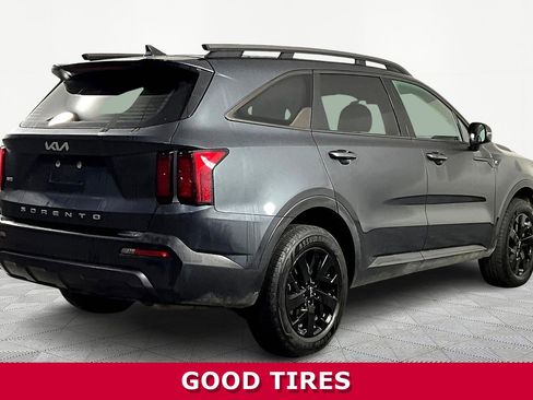 Used 2022 Kia Sorento S AWD/4WD image 6