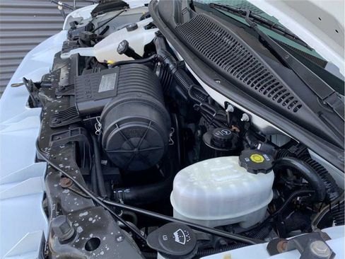 Used 2014 Chevrolet Express 3500 Cutaway Van w/ School Bus Package image 11