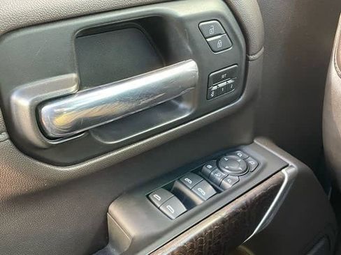 Used 2022 GMC Sierra 2500 Denali image 20