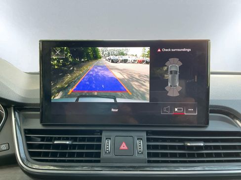 Used 2022 Audi Q5 2.0T Premium image 14