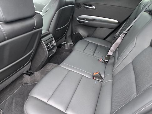 Certified 2023 Cadillac XT4 Premium Luxury AWD/4WD image 18