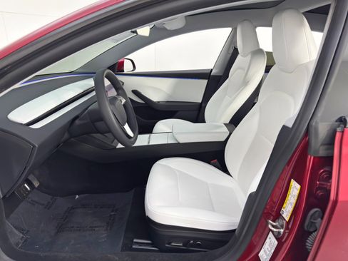 Used 2024 Tesla Model 3 Long Range image 17