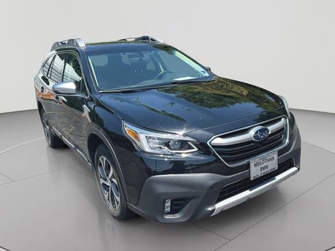 Used 2020 Subaru Outback Touring XT AWD/4WD image 3