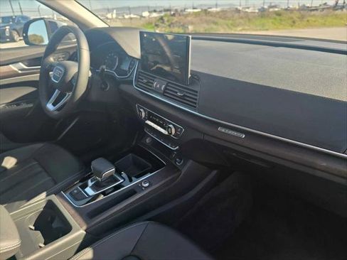 Used 2023 Audi Q5 2.0T Premium image 12