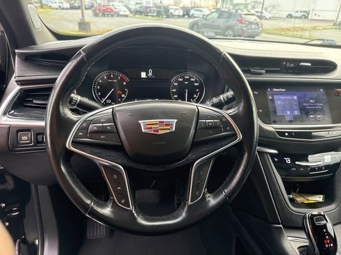 Used 2023 Cadillac XT5 Premium Luxury image 31