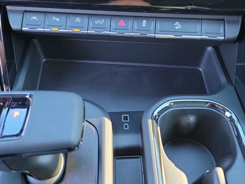 New 2026 GMC Sierra 1500 AT4 w/ AT4 Premium Package AWD/4WD image 35