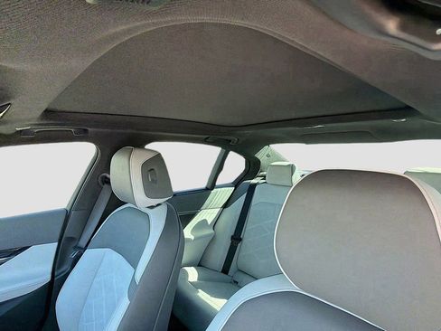 New 2026 BMW 550e xDrive w/ Executive Package AWD/4WD image 28