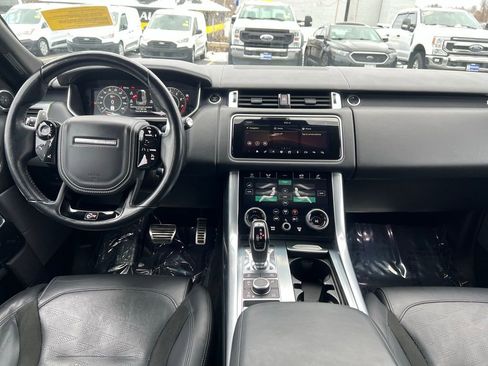 Used 2022 Land Rover Range Rover Sport SVR image 10